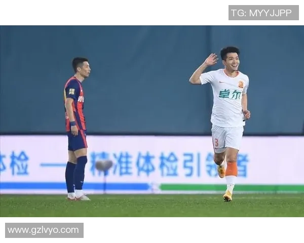 重庆与武汉网球队赛后分析灵活性表现与战术调整探讨